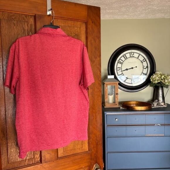 Vineyard Vines Red Performance Polo Shirt M Golf Activewear Short Sleeve - Picture 2 of 6